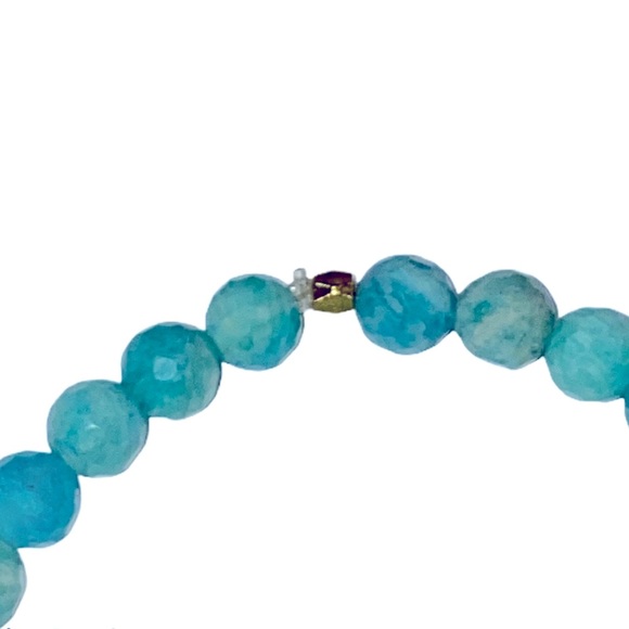 *NEW* Hand Crafted Aventurine Faceted 8mm Gemstone Bracelet Gold Hardware 7.25” - Picture 2 of 2